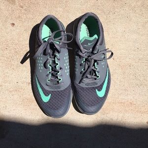 Women Nike running shoes